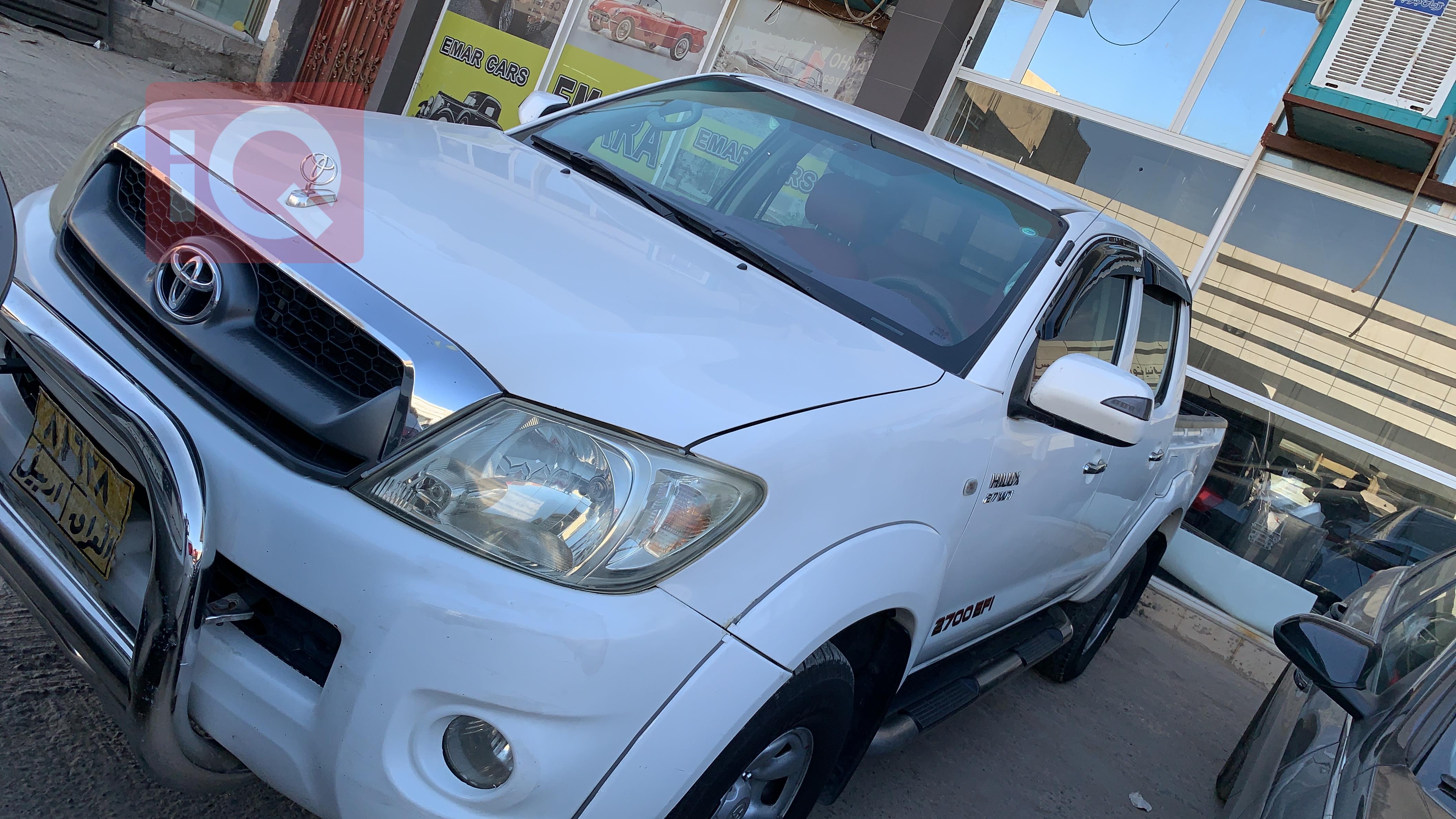 تويوتا هايلوكس